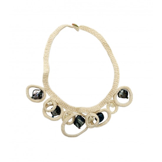 Πλεκτό κολιέ φίλντισι